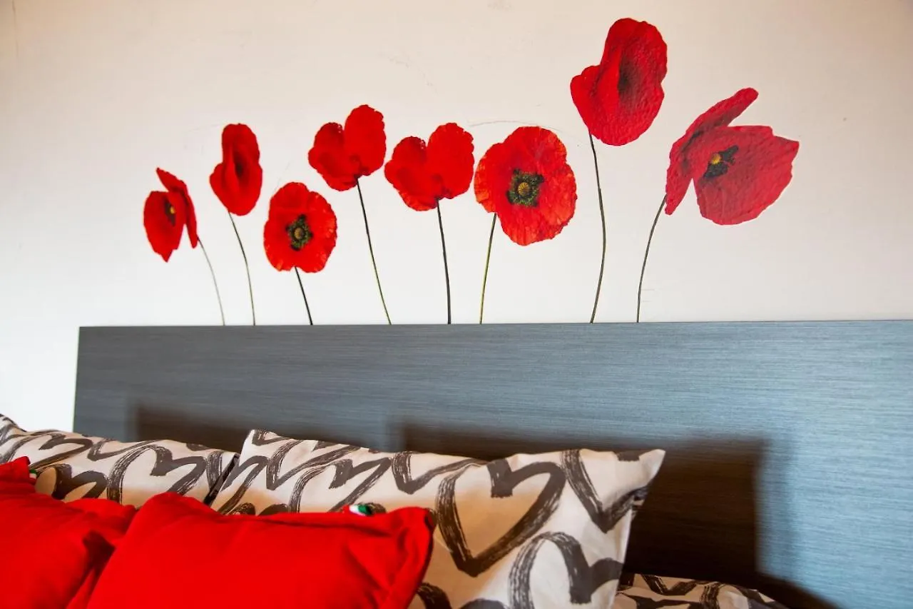 Agriturismo La Cascina B&B 산 페델레 인텔비 0*,  이탈리아
