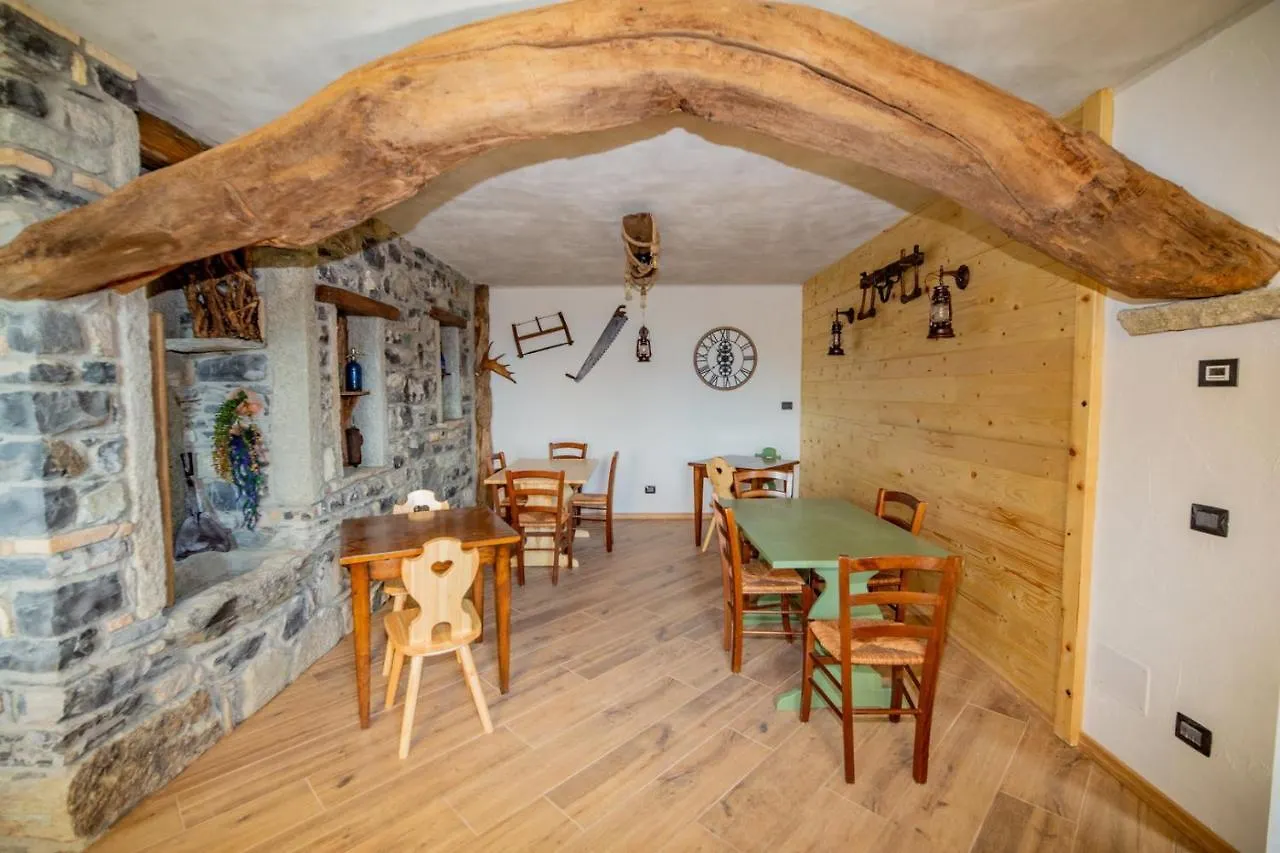 Farm stay Agriturismo La Cascina B&B San Fedele Intelvi Italy