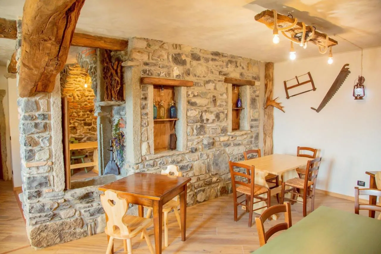 Farm stay Agriturismo La Cascina B&B San Fedele Intelvi Italy