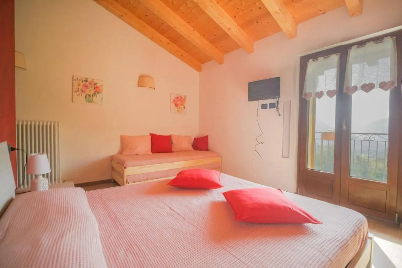 Agriturismo La Cascina B&B San Fedele Intelvi Italy